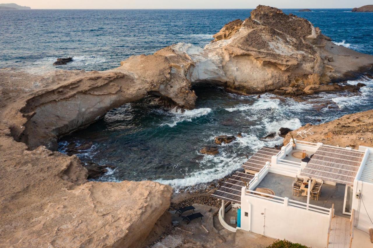 Aqua House Villa Pachaina Ngoại thất bức ảnh