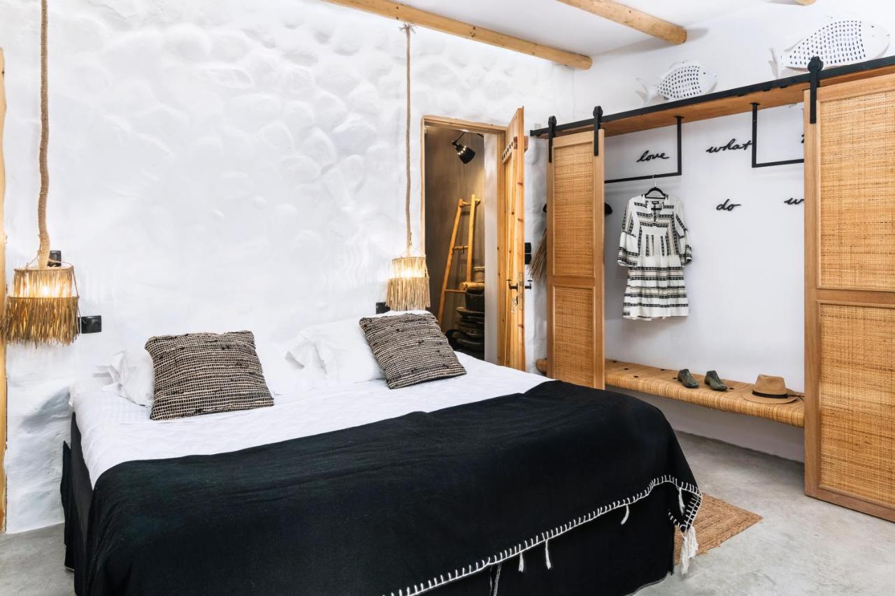 Aqua House Villa Pachaina Ngoại thất bức ảnh